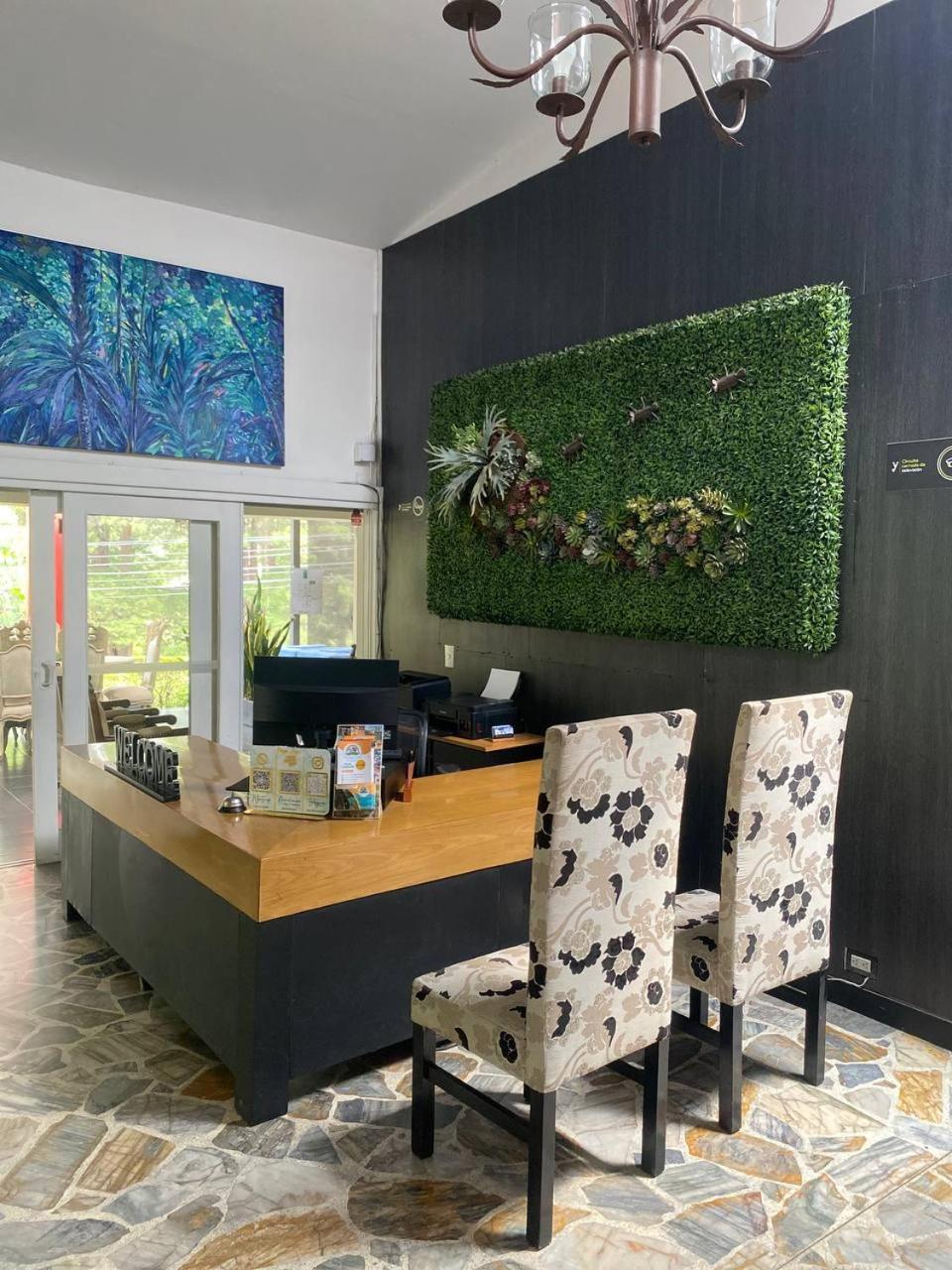 Hotel Aromax Del Campestre 메딜린 외부 사진