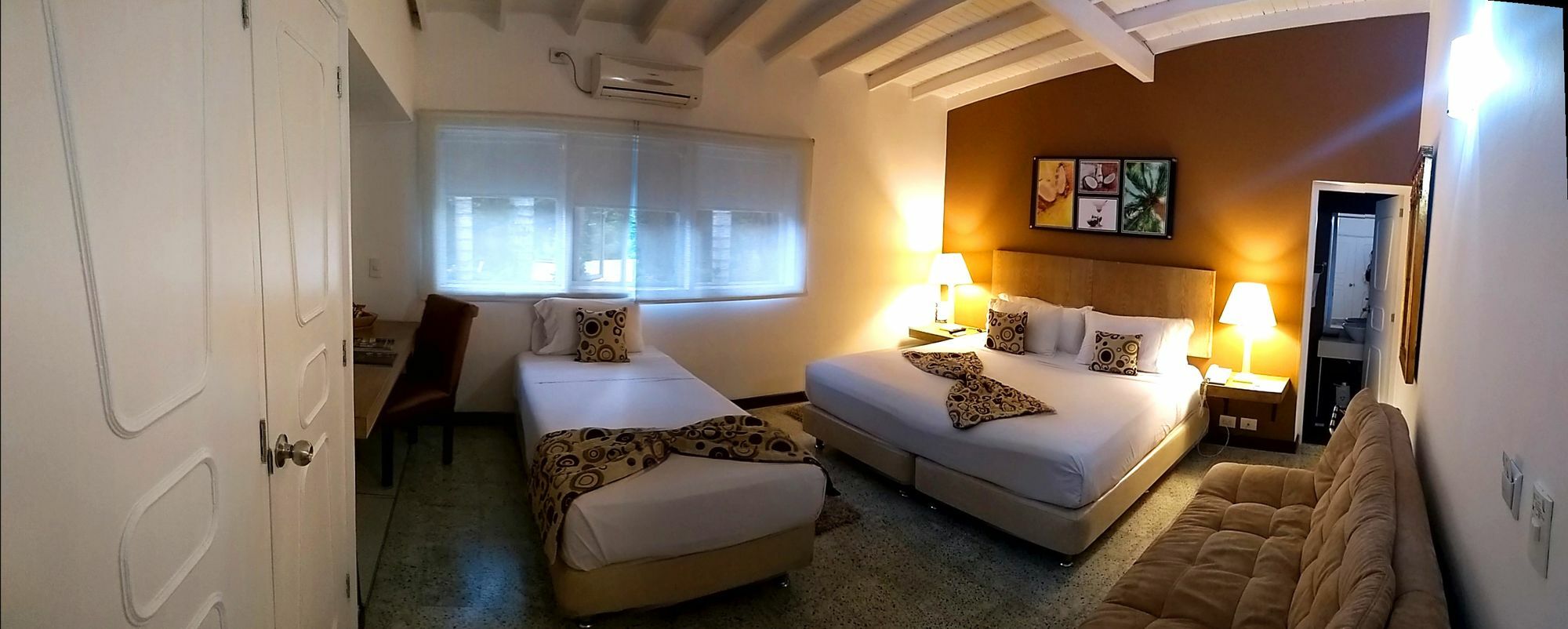 Hotel Aromax Del Campestre 메딜린 외부 사진