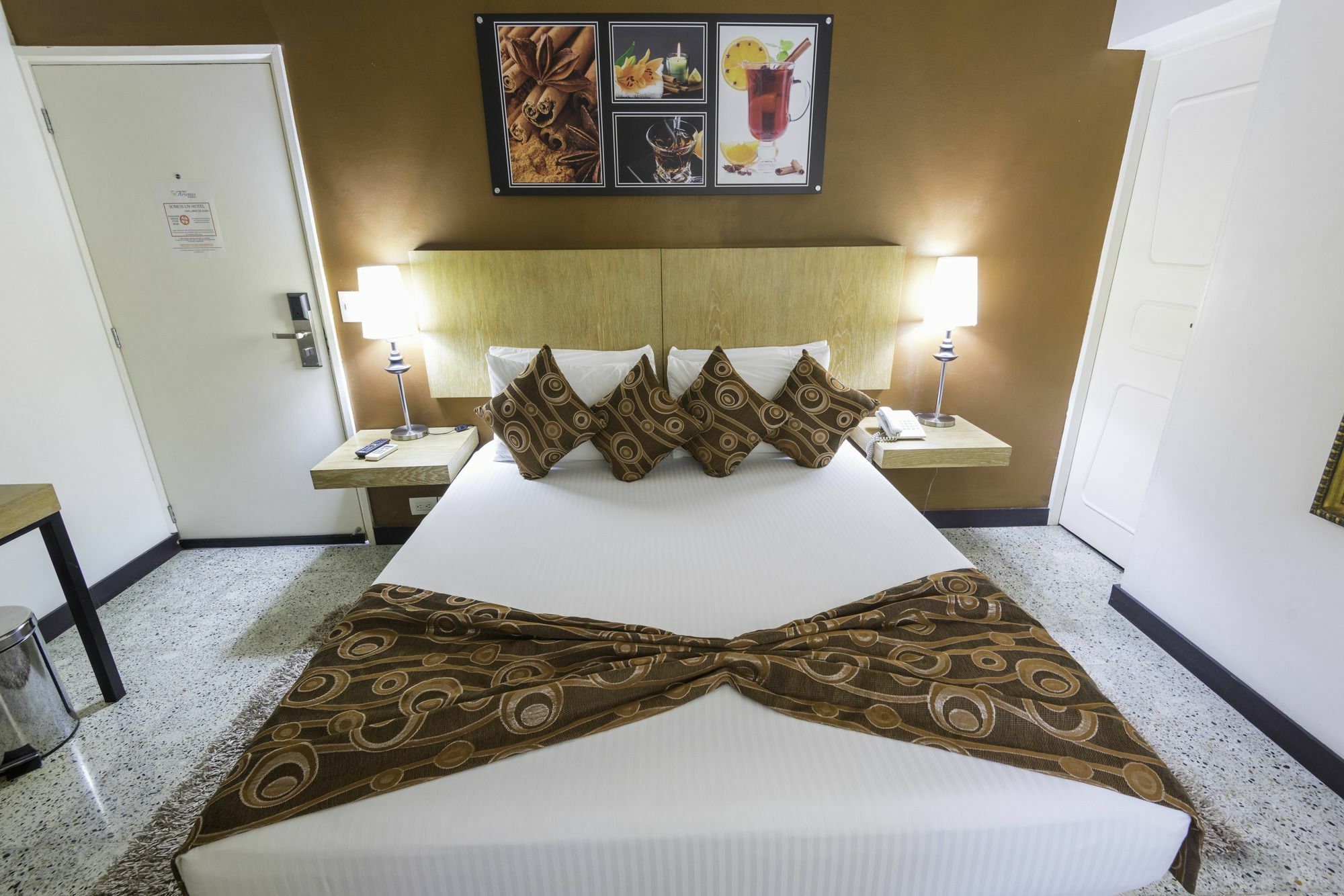 Hotel Aromax Del Campestre 메딜린 외부 사진